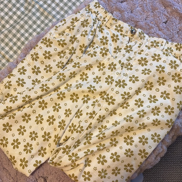 Billabong By the Bay Cropped Pants - Picture 4 of 4